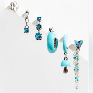 NWOT Free People Le Jardin Hoop Earring Set Aquamarine